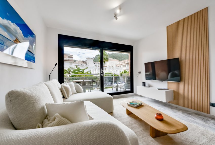 Wiederverkauf - WOHNUNG -
VILLAJOYOSA - La Cala