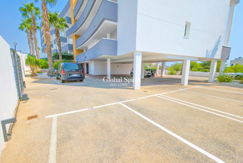 Wiederverkauf - WOHNUNG -
VILLAMARTÍN - Costa Blanca