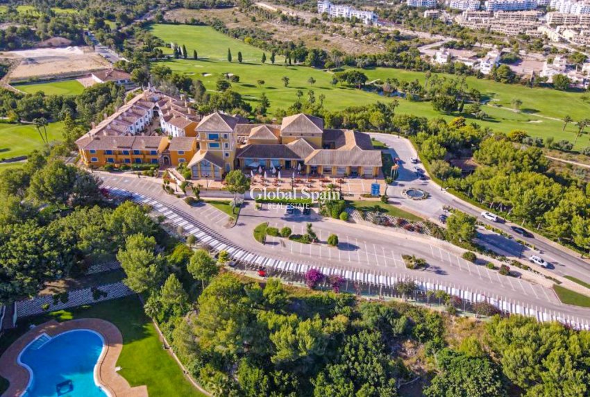 Wiederverkauf - WOHNUNG -
VILLAMARTÍN - Costa Blanca