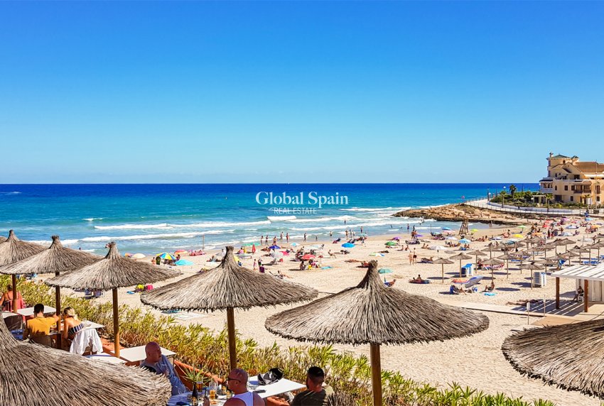 Wiederverkauf - WOHNUNG -
VILLAMARTÍN - Costa Blanca