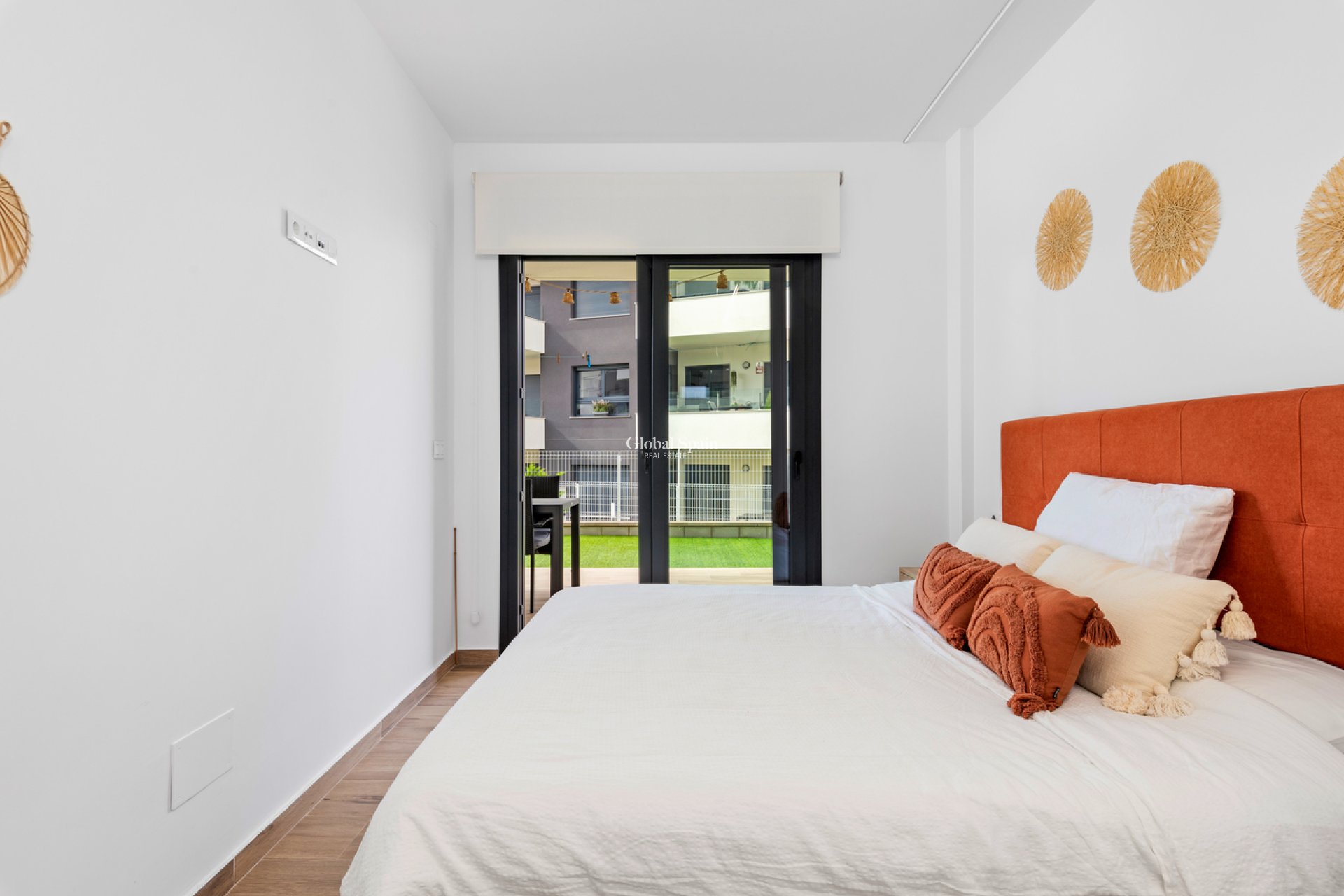 Wiederverkauf - WOHNUNG -
VILLAMARTÍN - Costa Blanca