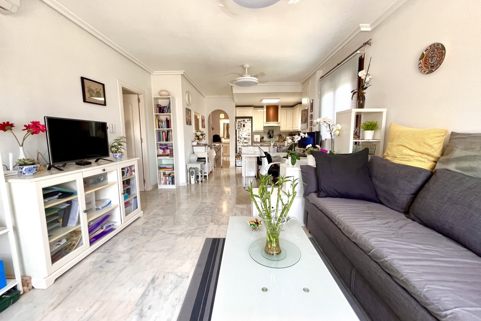 Wiederverkauf - WOHNUNG -
VILLAMARTÍN - Costa Blanca