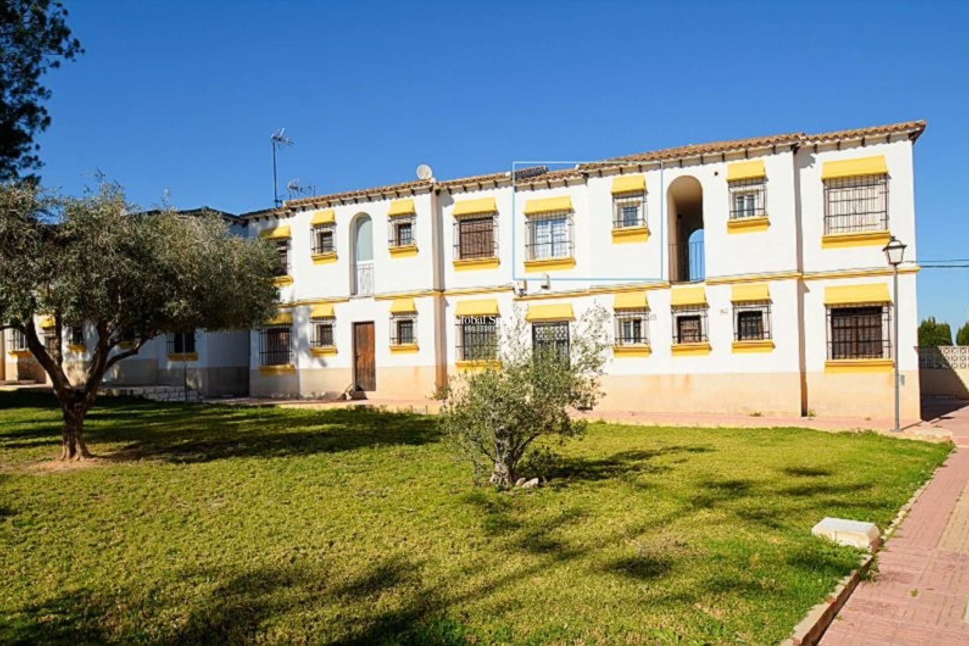 Wiederverkauf - WOHNUNG -
VILLAMARTÍN - Costa Blanca
