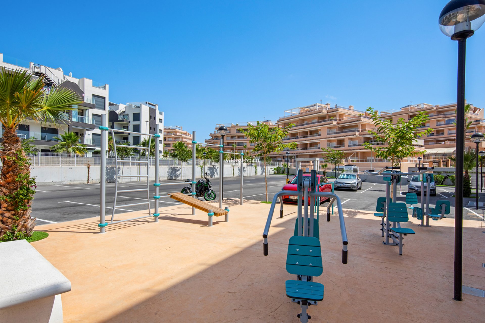 Wiederverkauf - WOHNUNG -
VILLAMARTÍN - Costa Blanca