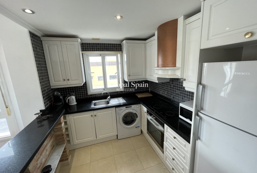 Wiederverkauf - WOHNUNG -
VILLAMARTÍN - Costa Blanca