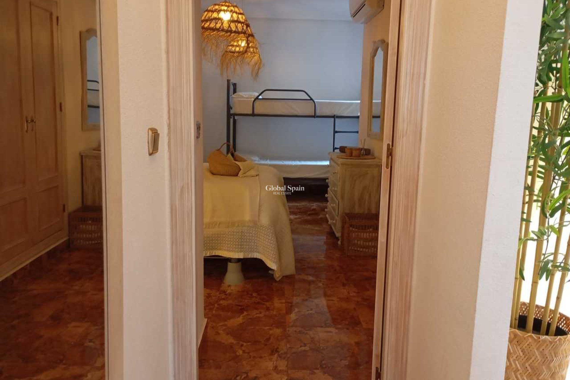 Wiederverkauf - WOHNUNG -
VILLAMARTÍN - Costa Blanca