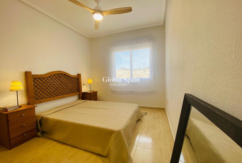 Wiederverkauf - WOHNUNG -
VILLAMARTÍN - Costa Blanca