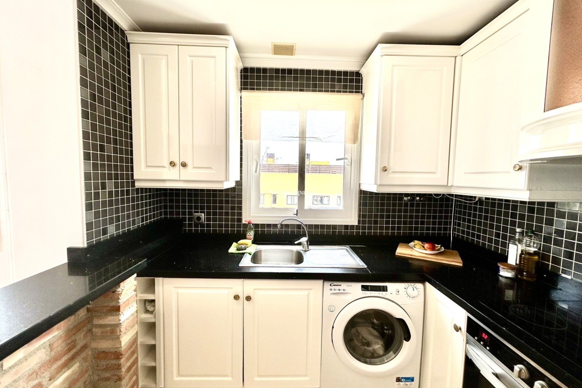 Wiederverkauf - WOHNUNG -
VILLAMARTÍN - Costa Blanca