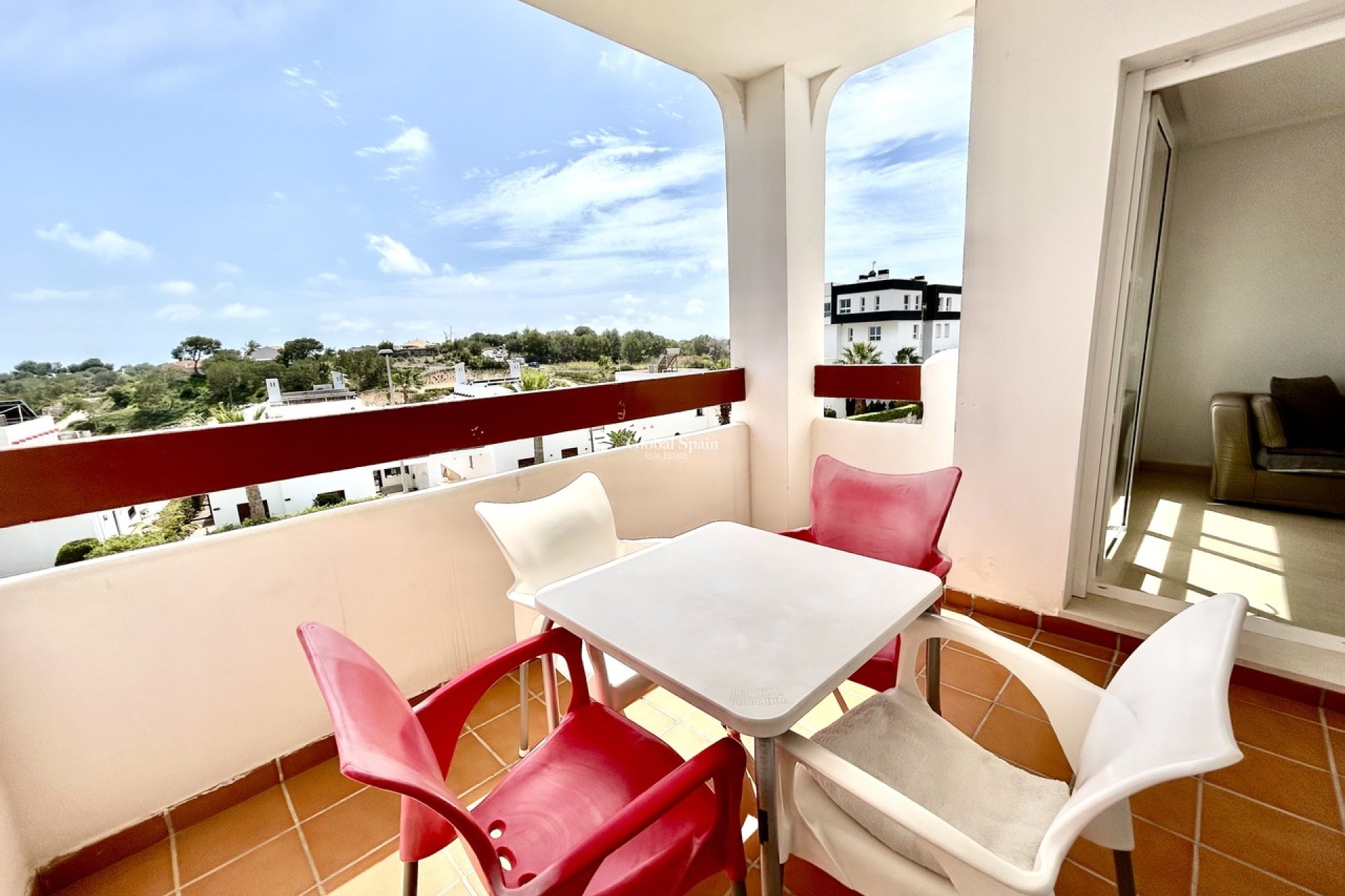 Wiederverkauf - WOHNUNG -
VILLAMARTÍN - Costa Blanca