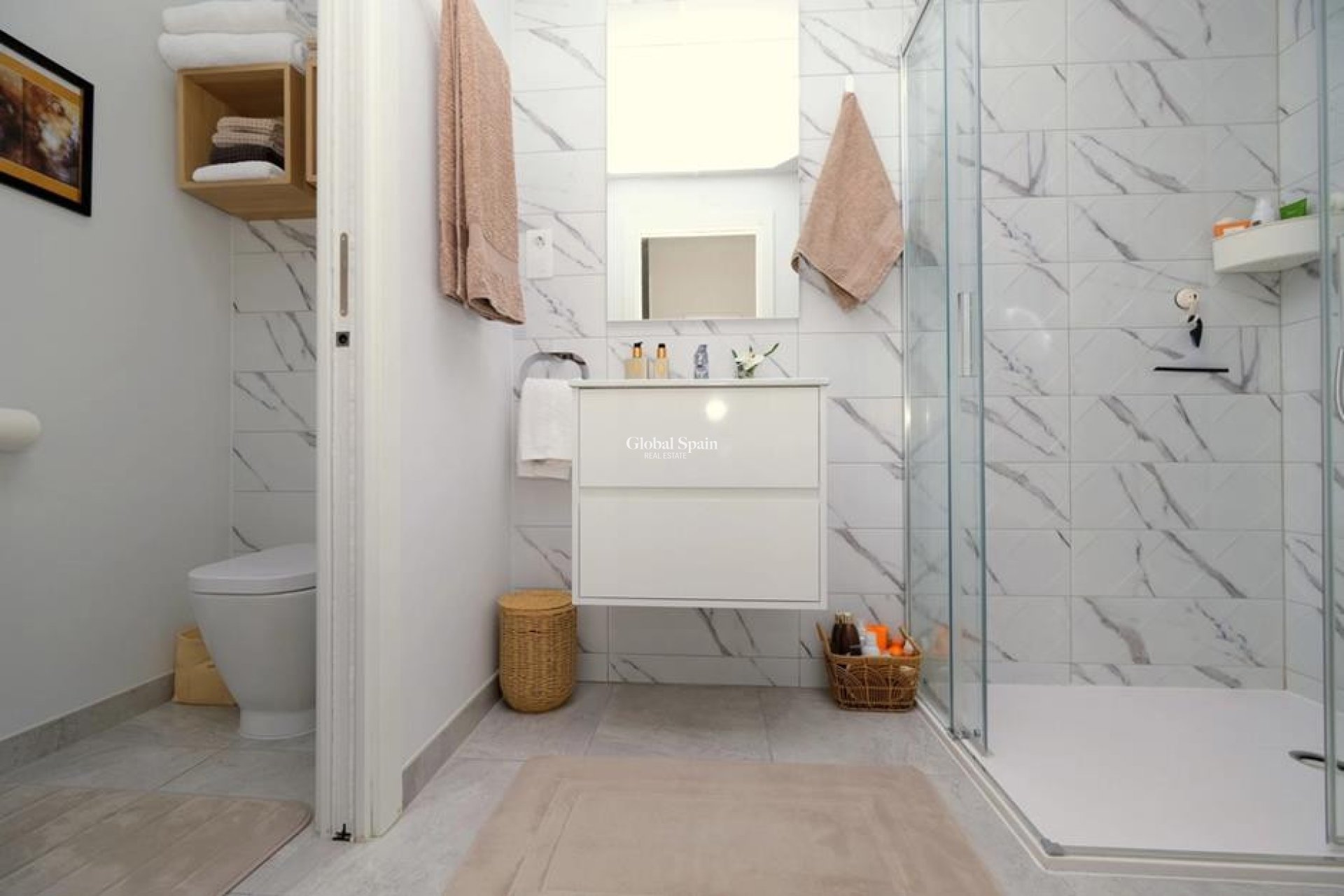 Wiederverkauf - WOHNUNG -
VILLAMARTÍN - Costa Blanca