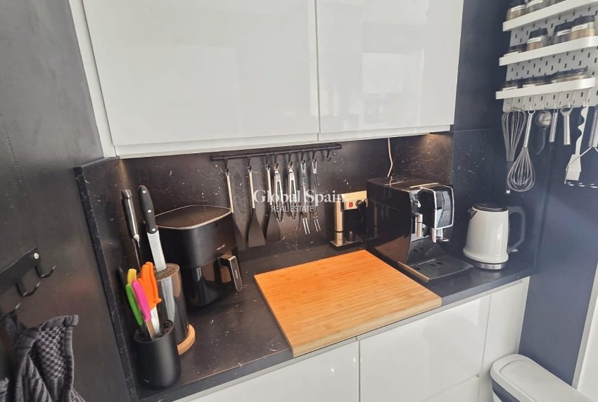 Wiederverkauf - WOHNUNG -
VILLAMARTÍN - Costa Blanca