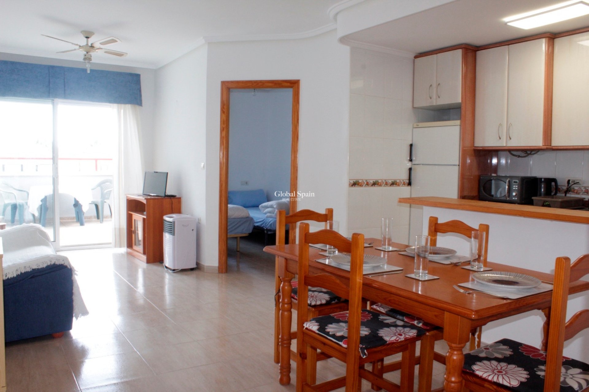 Wiederverkauf - WOHNUNG -
VILLAMARTÍN - Costa Blanca