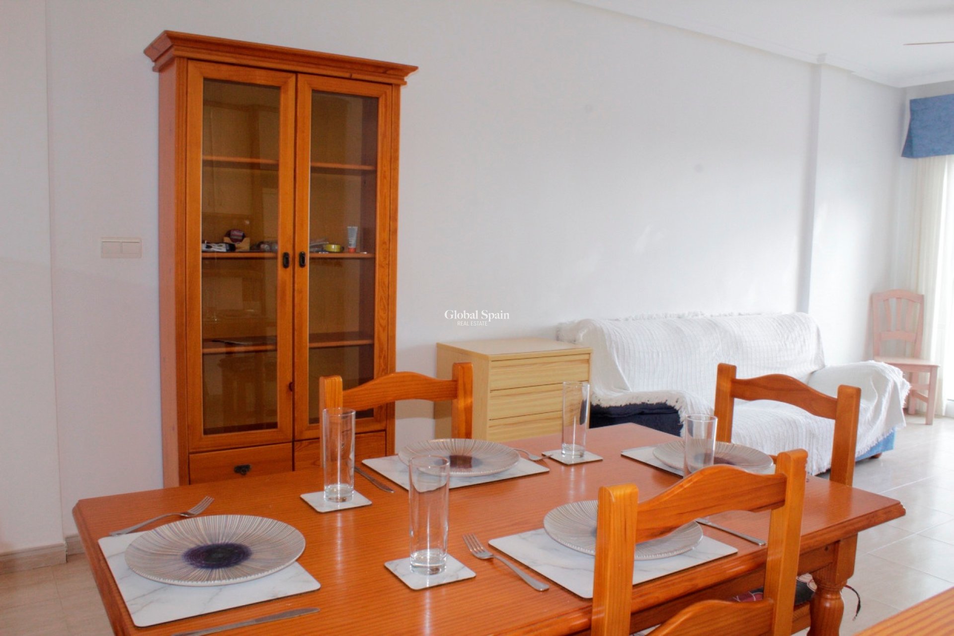 Wiederverkauf - WOHNUNG -
VILLAMARTÍN - Costa Blanca