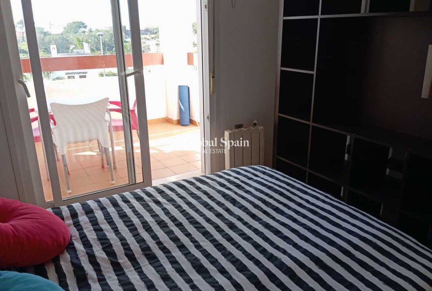 Wiederverkauf - WOHNUNG -
VILLAMARTÍN - Costa Blanca
