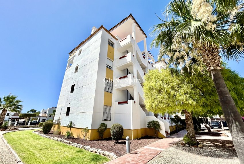 Wiederverkauf - WOHNUNG -
VILLAMARTÍN - Costa Blanca