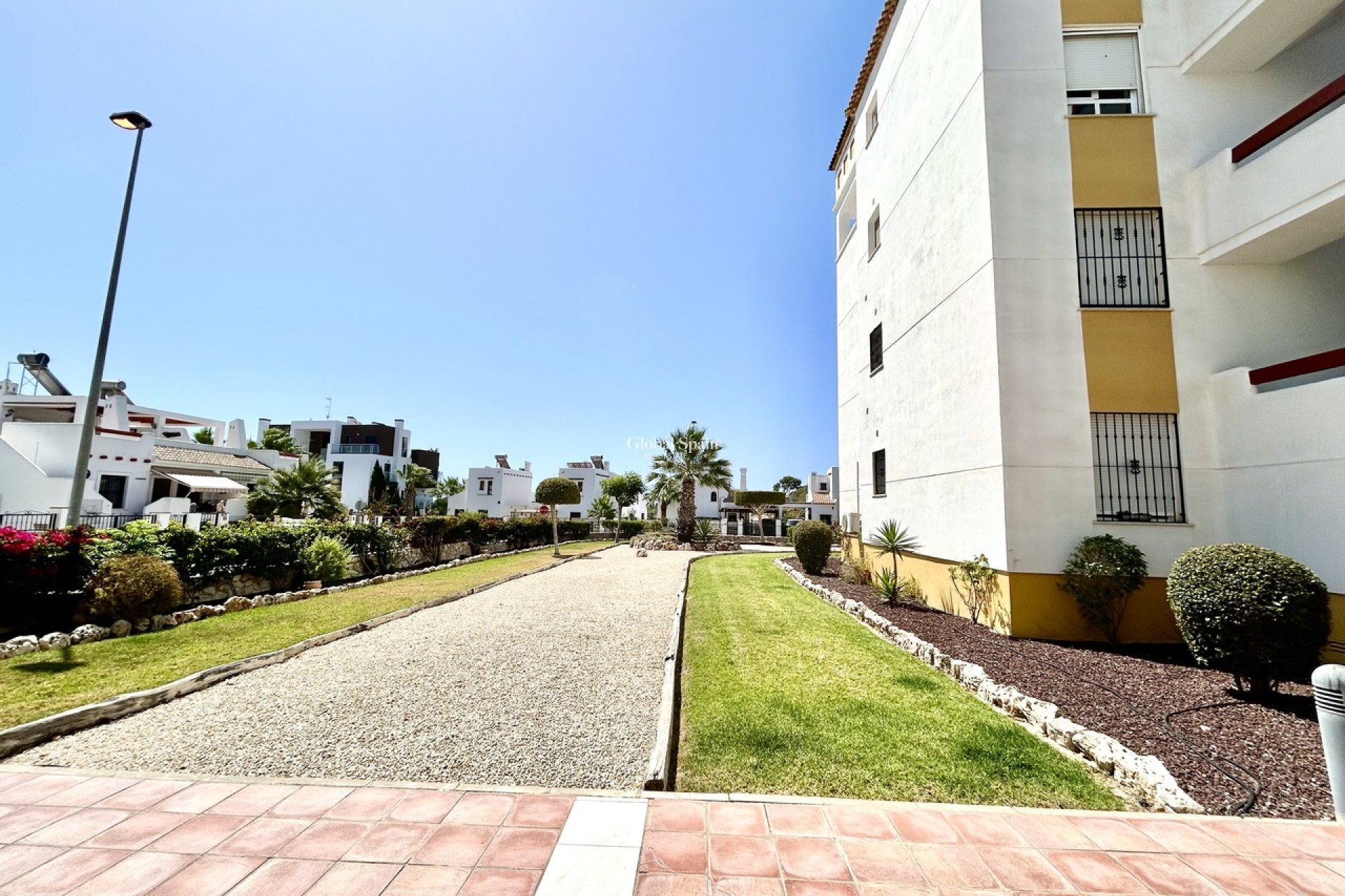 Wiederverkauf - WOHNUNG -
VILLAMARTÍN - Costa Blanca