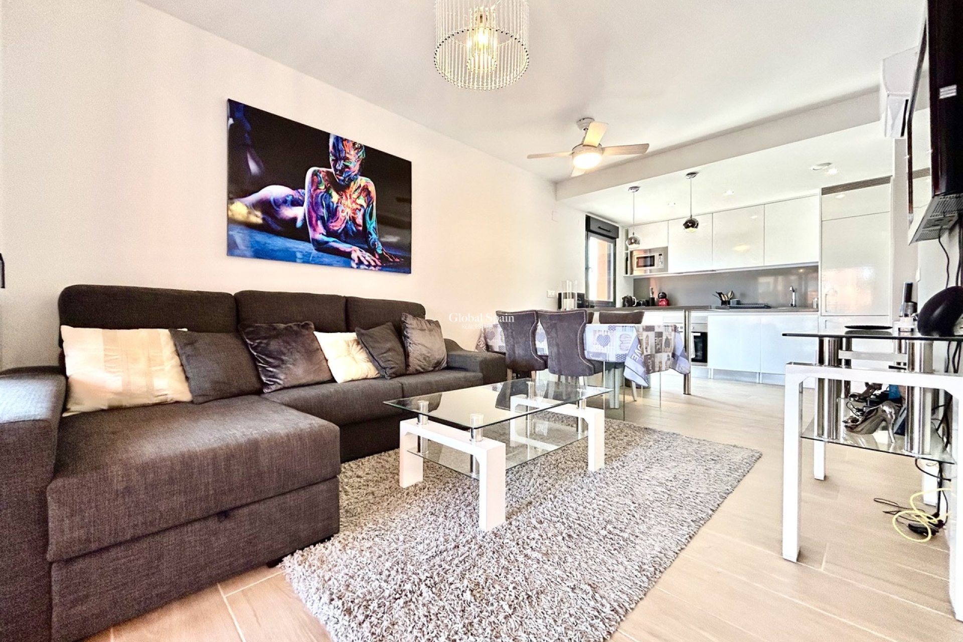 Wiederverkauf - WOHNUNG -
VILLAMARTÍN - Costa Blanca