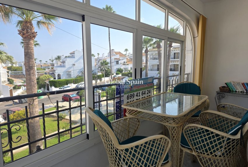 Wiederverkauf - WOHNUNG -
VILLAMARTÍN - Costa Blanca