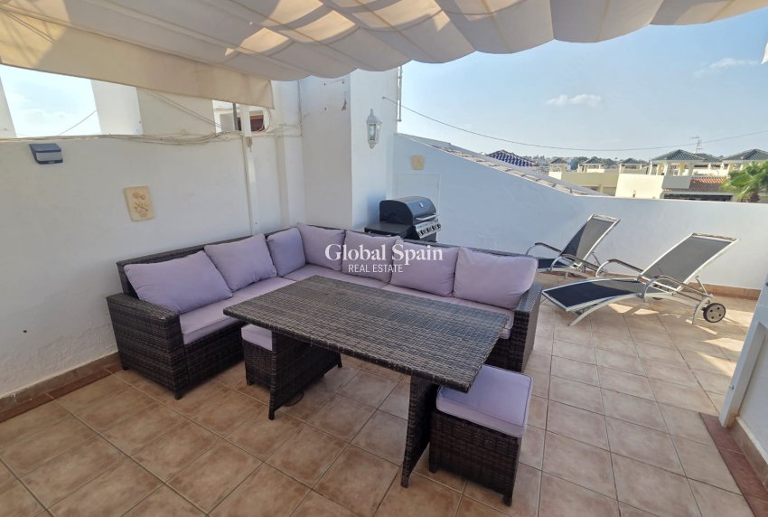 Wiederverkauf - WOHNUNG -
VILLAMARTÍN - Costa Blanca