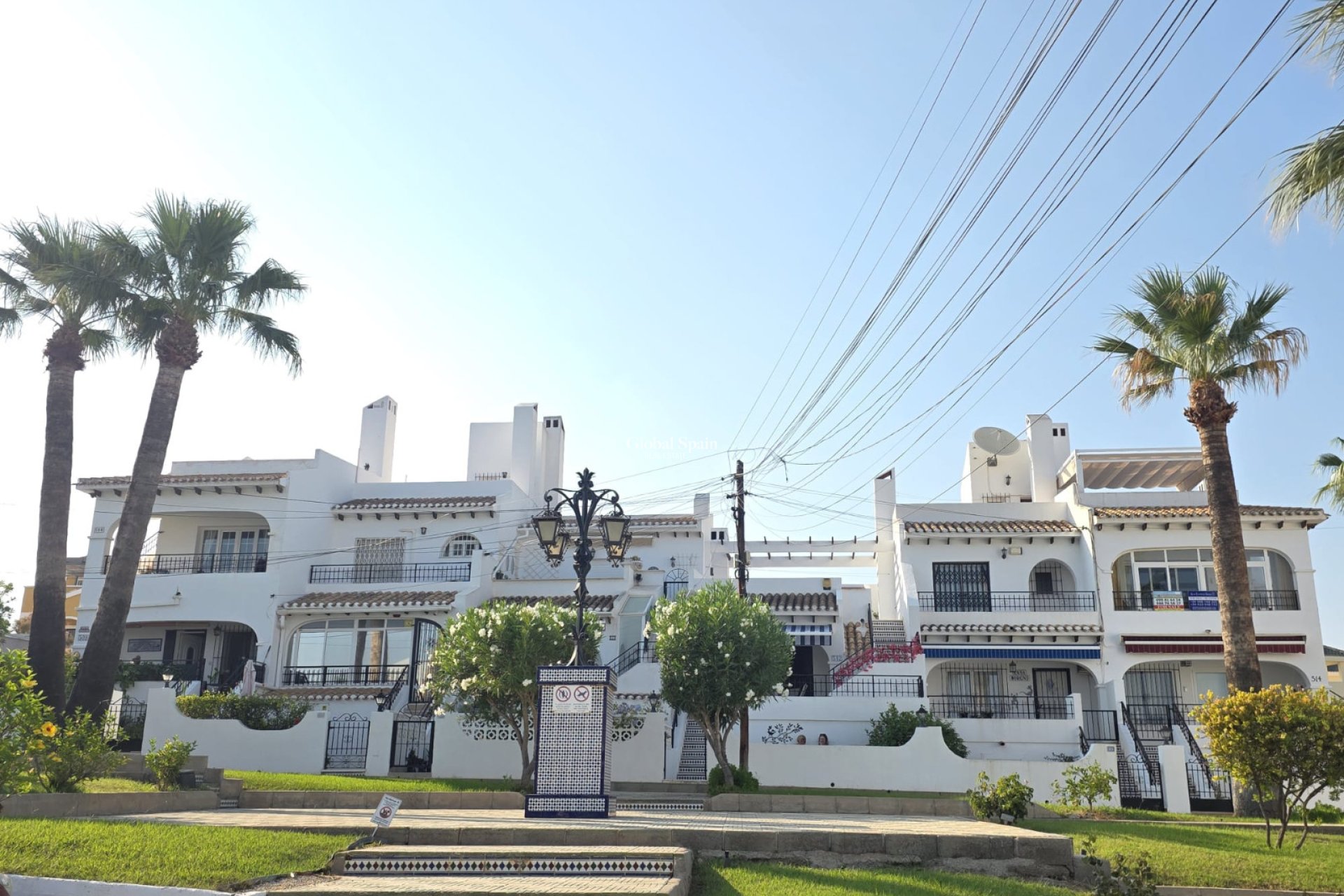 Wiederverkauf - WOHNUNG -
VILLAMARTÍN - Costa Blanca