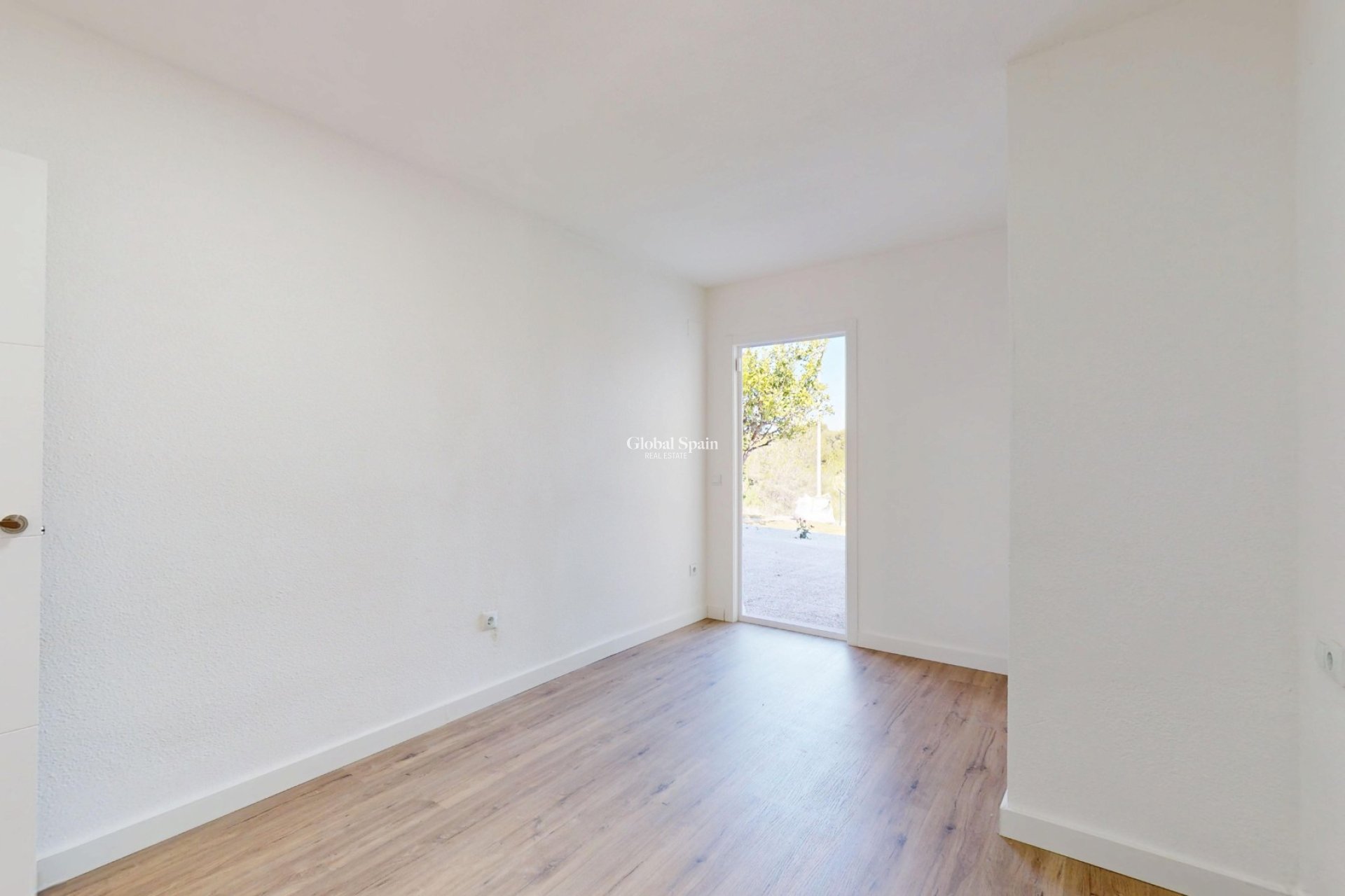 Wiederverkauf - WOHNUNG -
VILLAMARTÍN - Costa Blanca