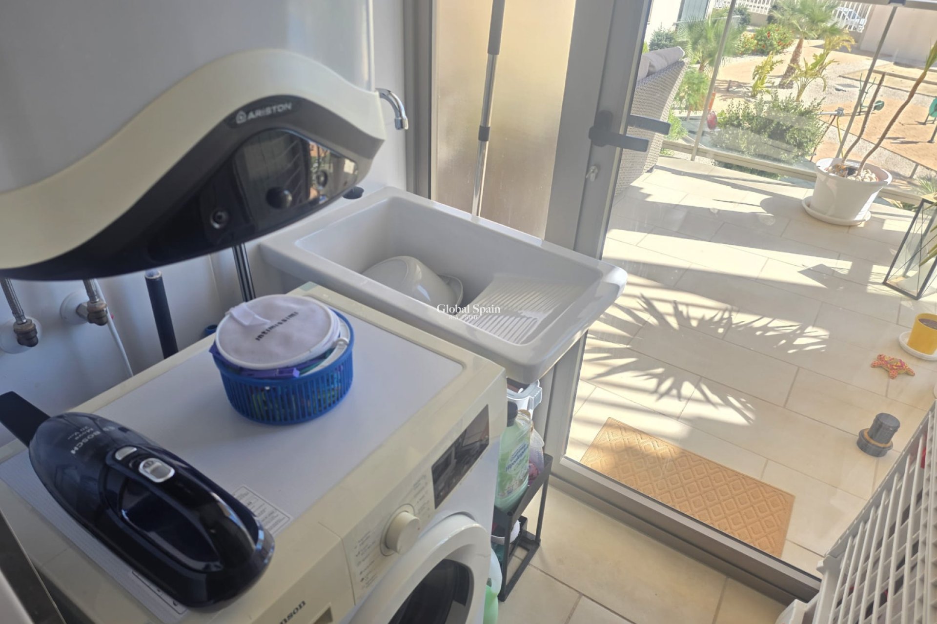 Wiederverkauf - WOHNUNG -
VILLAMARTÍN - Costa Blanca