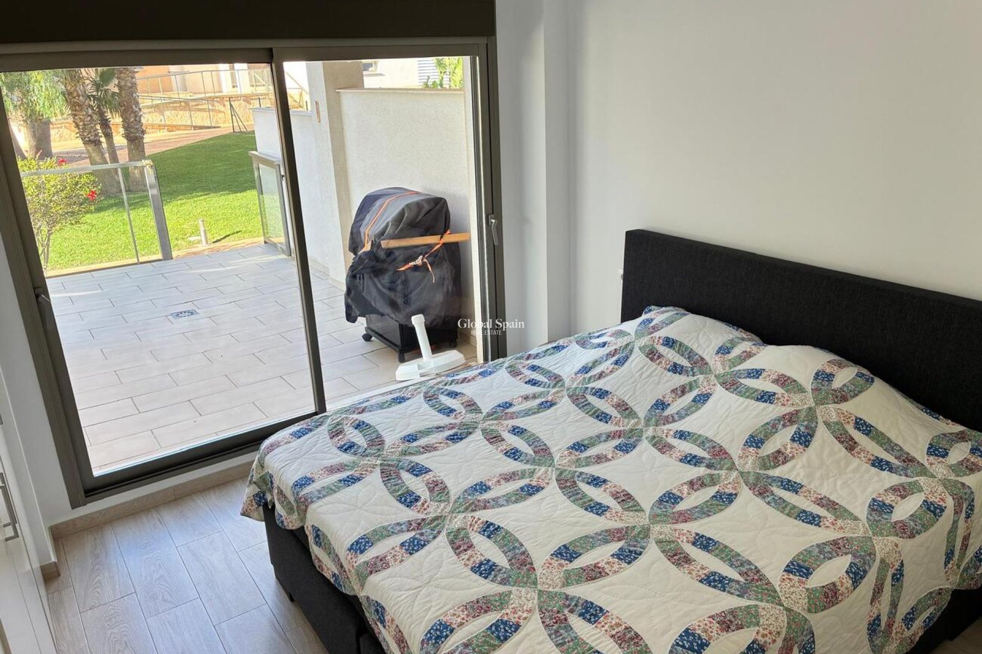 Wiederverkauf - WOHNUNG -
VILLAMARTÍN