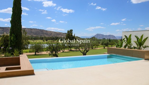 WILLA  - Nowo zbudowane - ALGORFA -
                LA FINCA GOLF / ALGORFA