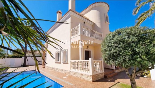 WILLA  - Odsprzedaż - CABO ROIG -
                Costa Blanca