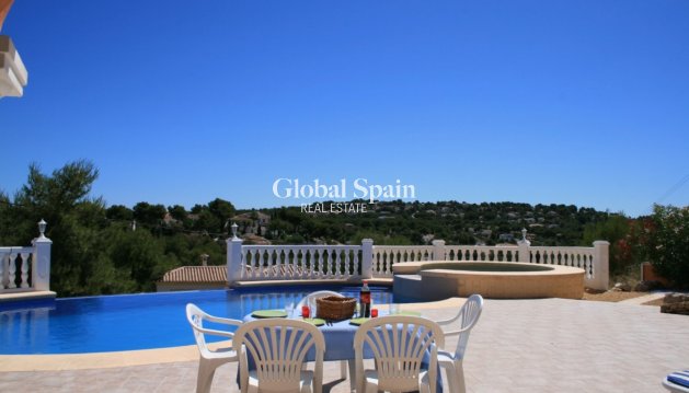 WILLA  - Odsprzedaż - JÁVEA -
                Costa Blanca