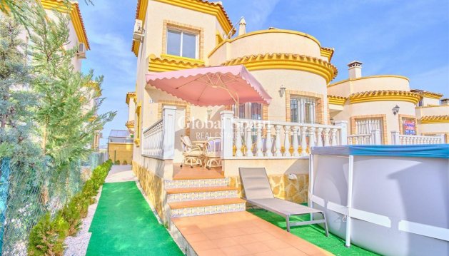 WILLA  - Odsprzedaż - LOS MONTESINOS -
                Costa Blanca