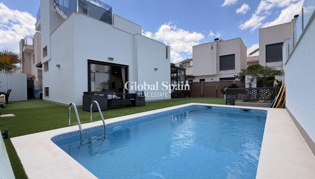 WILLA  - Odsprzedaż - TORREVIEJA -
                Aguas Nuevas