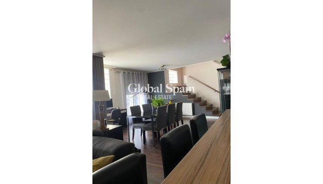 WILLA  - Odsprzedaż - TORREVIEJA -
                Centro - Muelle Pesquero