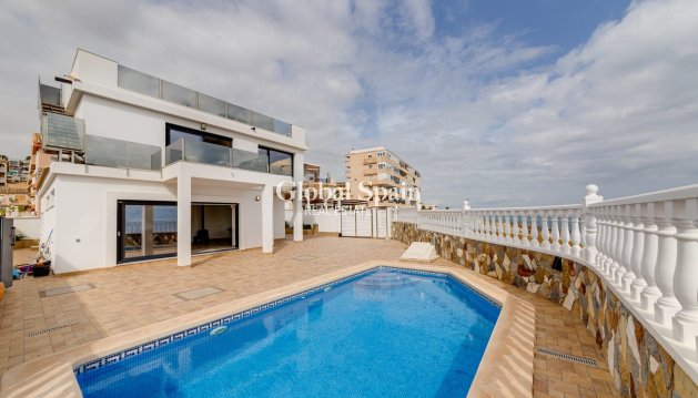 WILLA  - Odsprzedaż - TORREVIEJA -
                Torrevieja