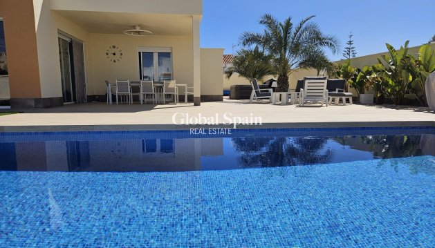 WILLA  - Odsprzedaż - TORREVIEJA -
                