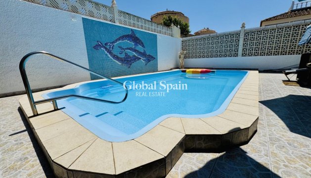 WILLA  - Odsprzedaż - TORREVIEJA -
                
