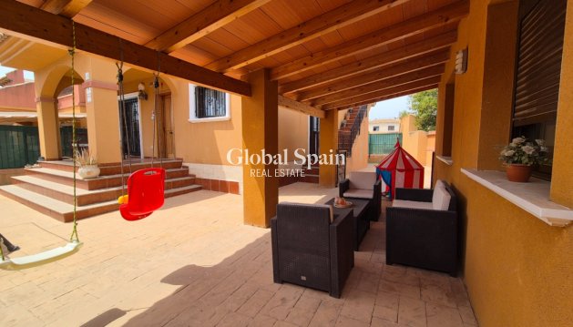 WILLA  - Odsprzedaż - TORREVIEJA -
                