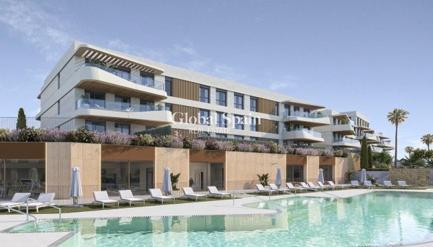WOHNUNG - Neubau - ESTEPONA -
                Azata Golf