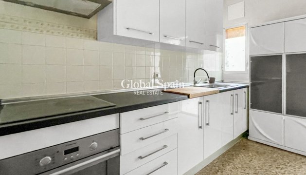 WOHNUNG - Wiederverkauf - GUARDAMAR DEL SEGURA -
                Costa Blanca