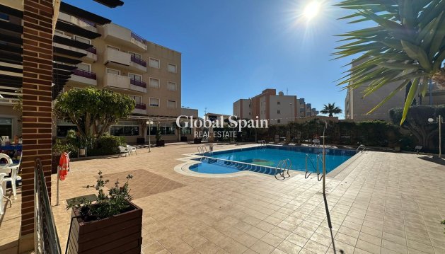 WOHNUNG - Wiederverkauf - ORIHUELA COSTA -
                CAMPOAMOR