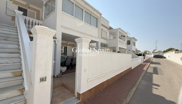 WOHNUNG - Wiederverkauf - ORIHUELA COSTA -
                Costa Blanca
