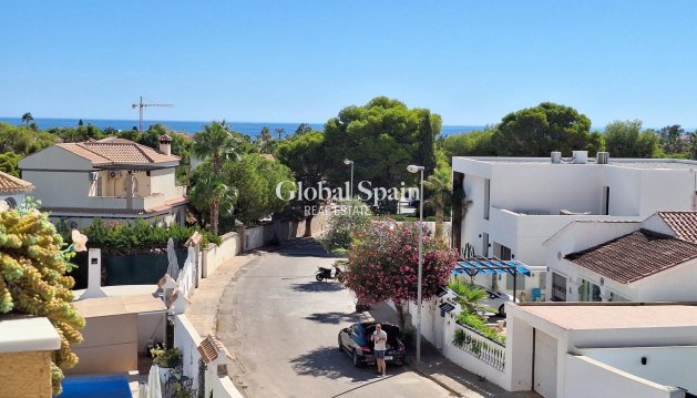 WOHNUNG - Wiederverkauf - ORIHUELA COSTA -
                La Zenia