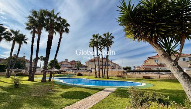 WOHNUNG - Wiederverkauf - ORIHUELA COSTA -
                Playa Flamenca Norte