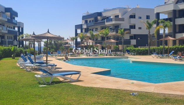 WOHNUNG - Wiederverkauf - PLAYA FLAMENCA -
                Costa Blanca