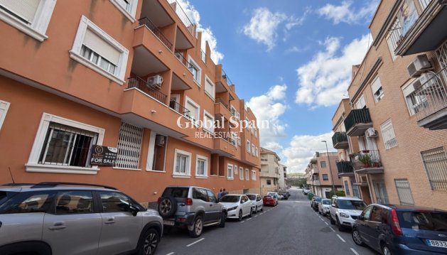 WOHNUNG - Wiederverkauf - SAN MIGUEL DE SALINAS -
                Costa Blanca Sur