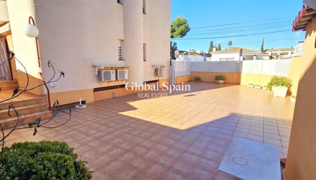 WOHNUNG - Wiederverkauf - SANTIAGO DE LA RIBERA -
                Playa De Santiago De La Ribera