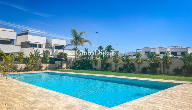 WOHNUNG - Wiederverkauf - SANTIAGO DE LA RIBERA -
                zona san blas