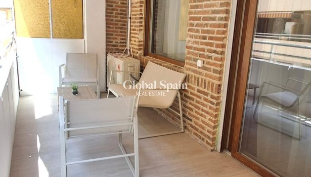 WOHNUNG - Wiederverkauf - TORREVIEJA -
                Acequion