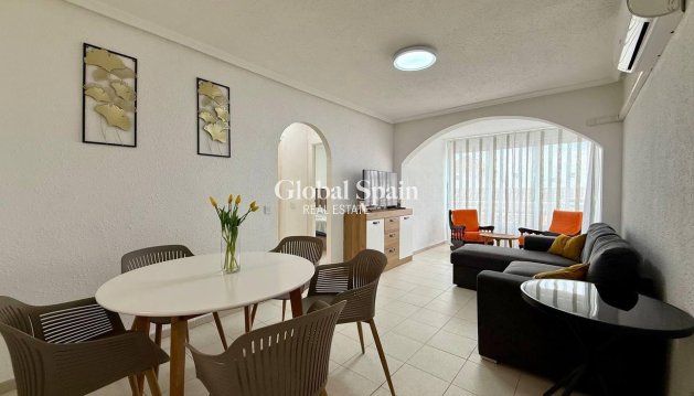 WOHNUNG - Wiederverkauf - TORREVIEJA -
                Acequion
