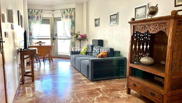 WOHNUNG - Wiederverkauf - TORREVIEJA -
                Center